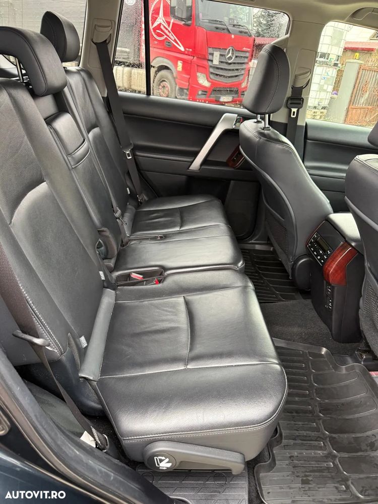 Toyota Land Cruiser 2.8l Turbo D-4D Aut. Luxury - 7