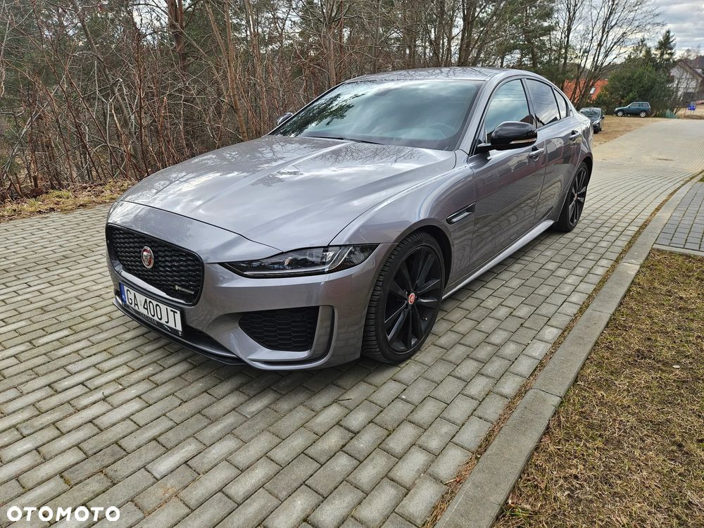 Jaguar XE 2.0 P250 SE - 7