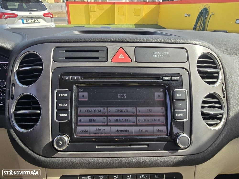 VW Tiguan 1.4 TSI Sport 4Motion - 27