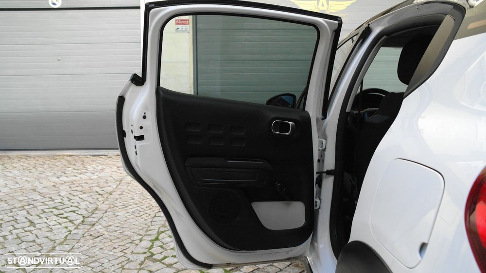 Citroën C3 1.2 PureTech C-Series - 55