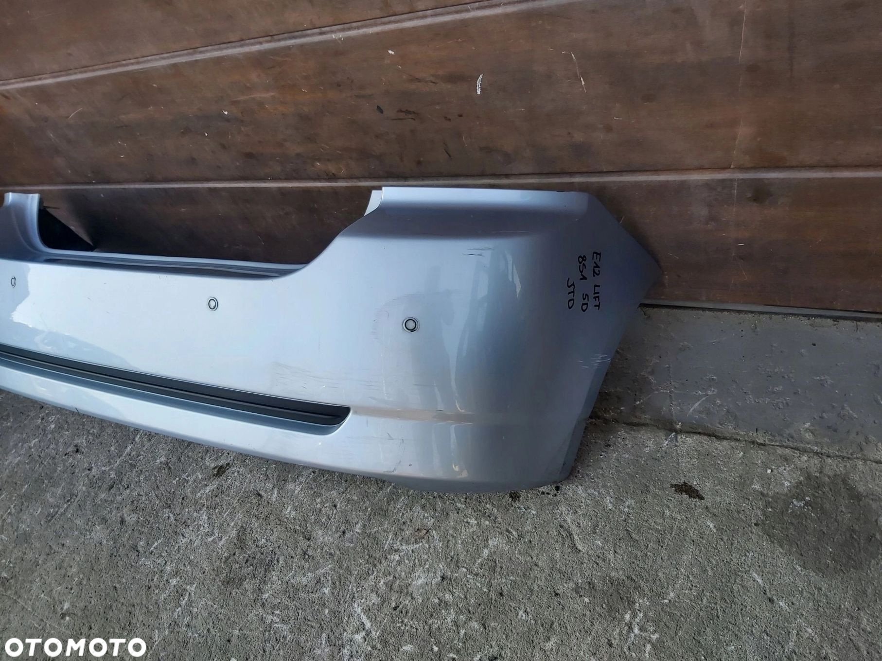 Toyota Corolla E12 Lift Zderzak tył tylny pod pdc 8s1 - 3