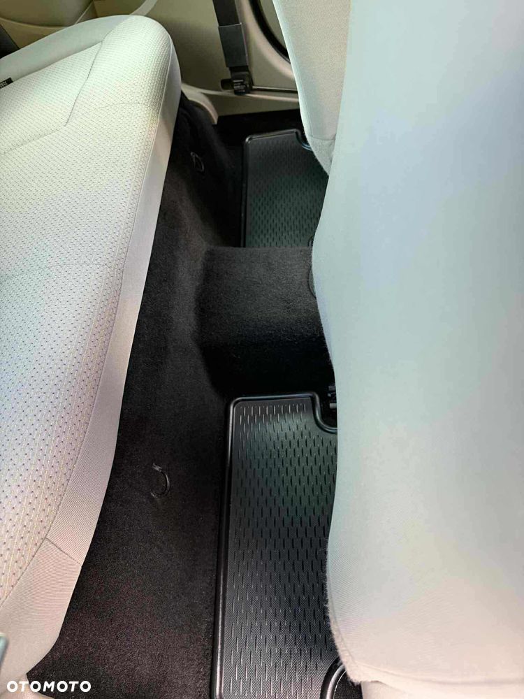 Renault Clio - 18
