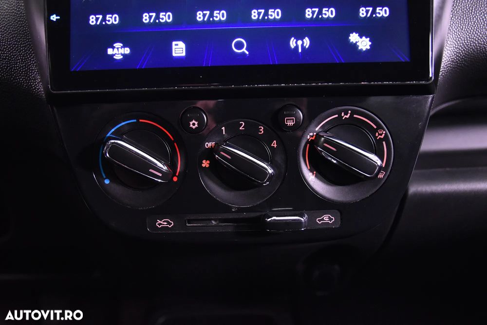 Mitsubishi Space Star - 17