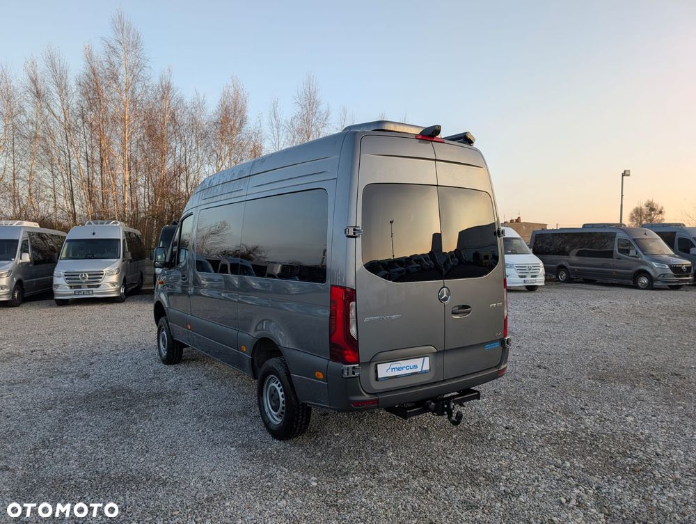 Mercedes-Benz Spritner 319 - 11