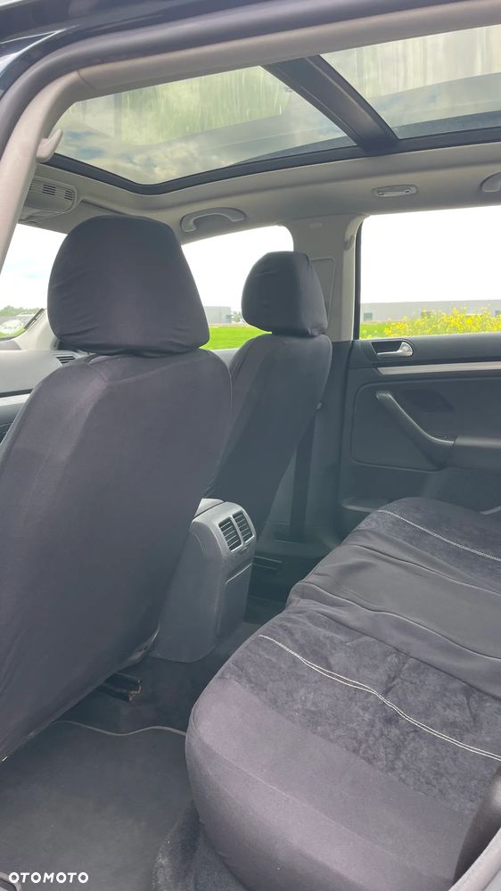 Volkswagen Golf 1.9 TDI DPF Comfortline - 12