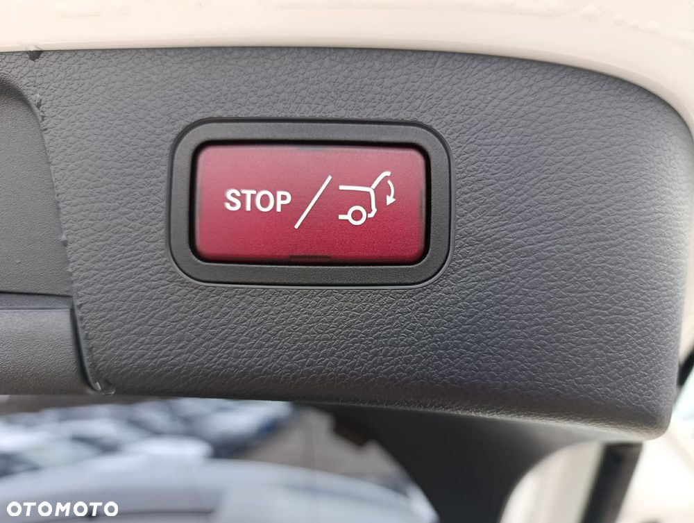 Mercedes-Benz GLA AMG 45 4Matic AMG Speedshift 7G-DCT - 30