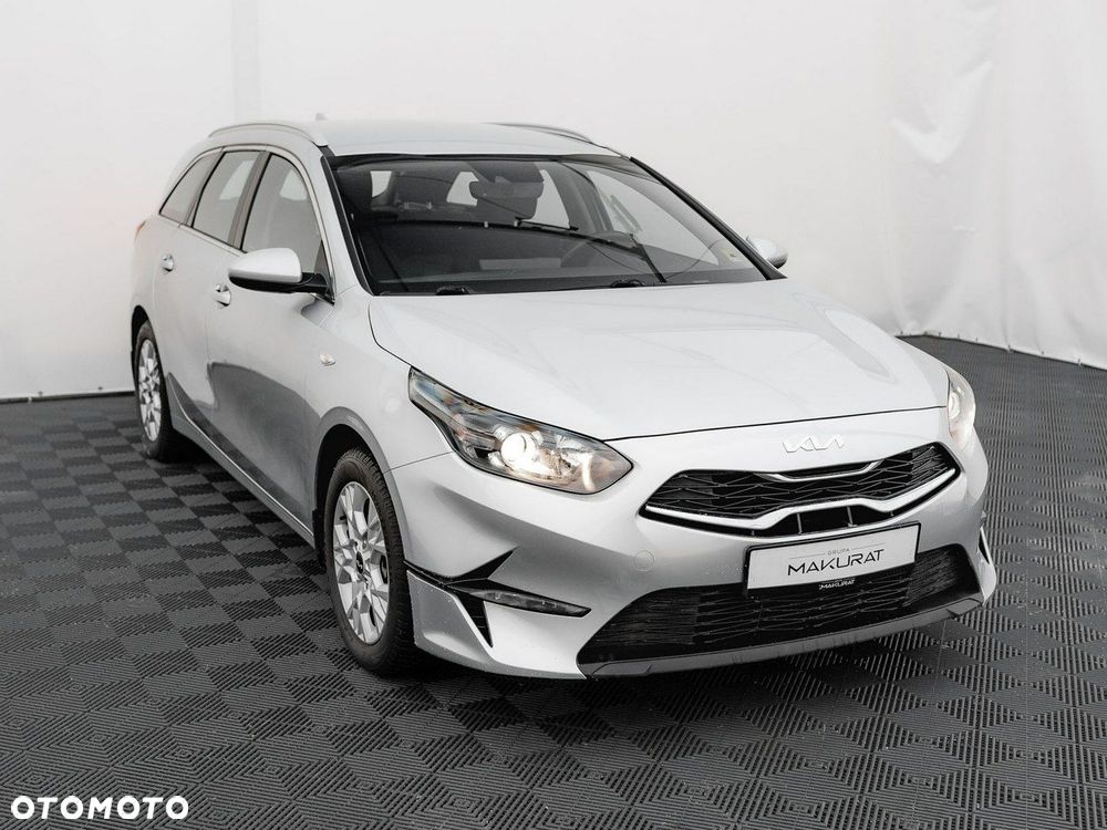 Kia Ceed 1.5 T-GDI M - 4