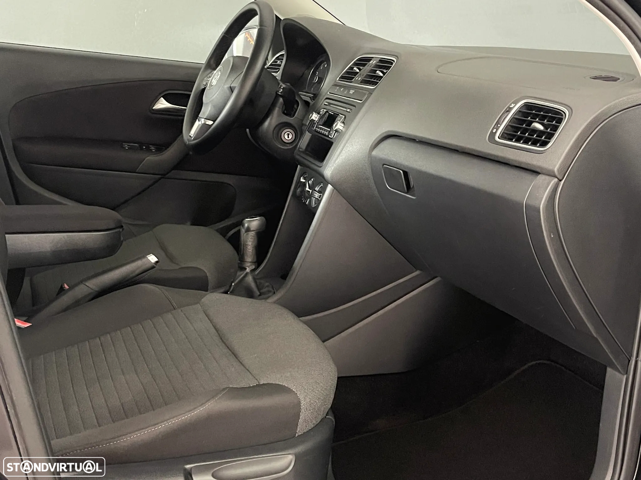 VW Polo 1.2 Confortline - 17