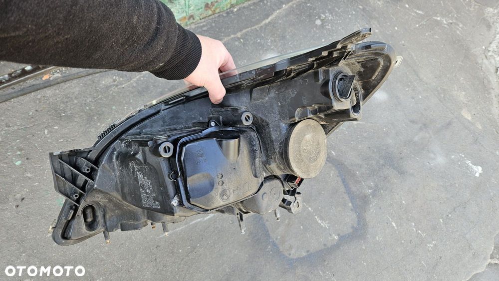 Lampa prawa reflektor prawy bixenon xenon skrętny opel astra h igła - 5