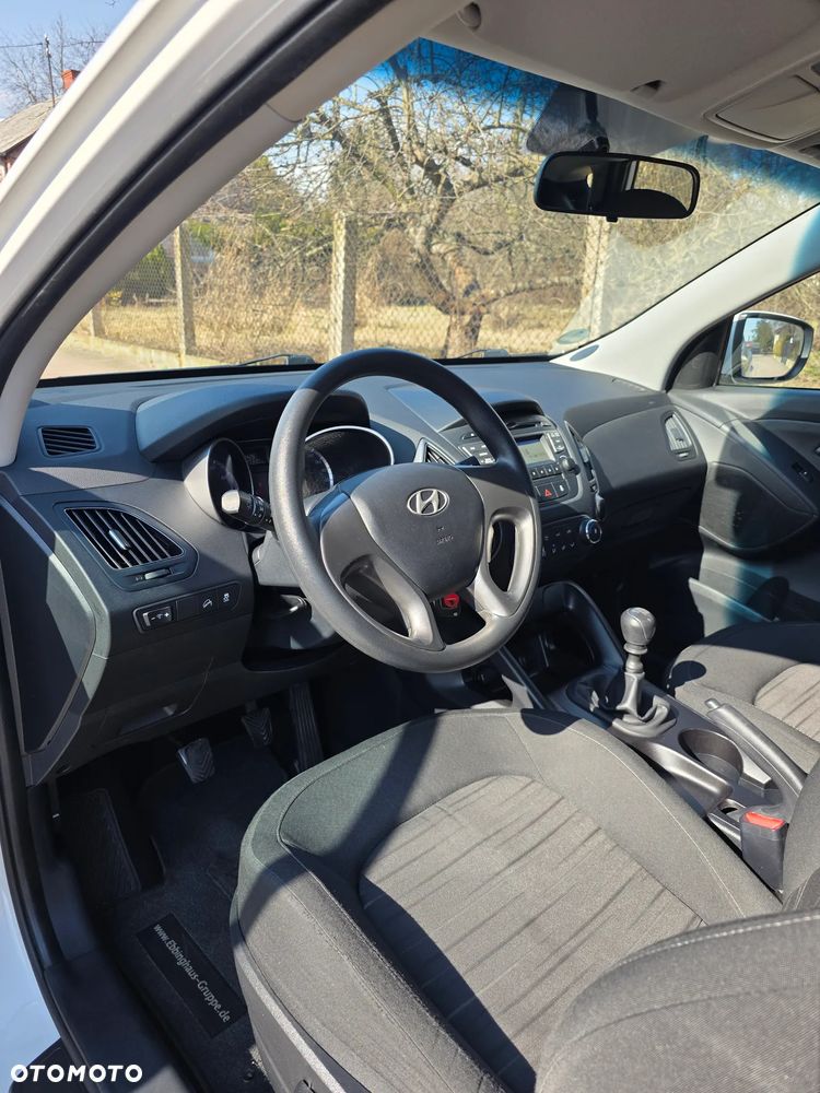 Hyundai ix35 1.6 2WD Style - 24