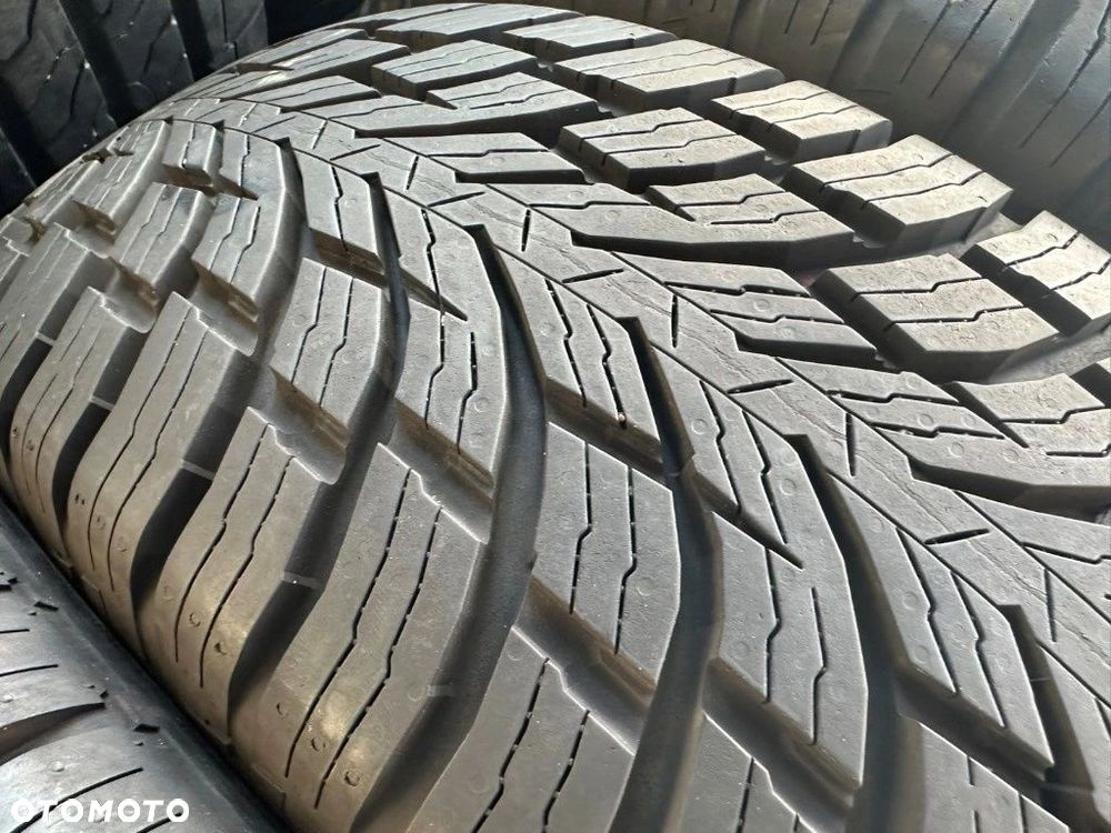 215/65/16C Nokian SeasonProof_7,5mm_2szt_(613) - 4