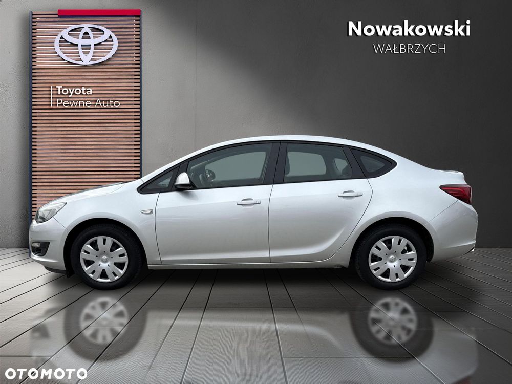 Opel Astra IV 1.4 T EU6 - 5