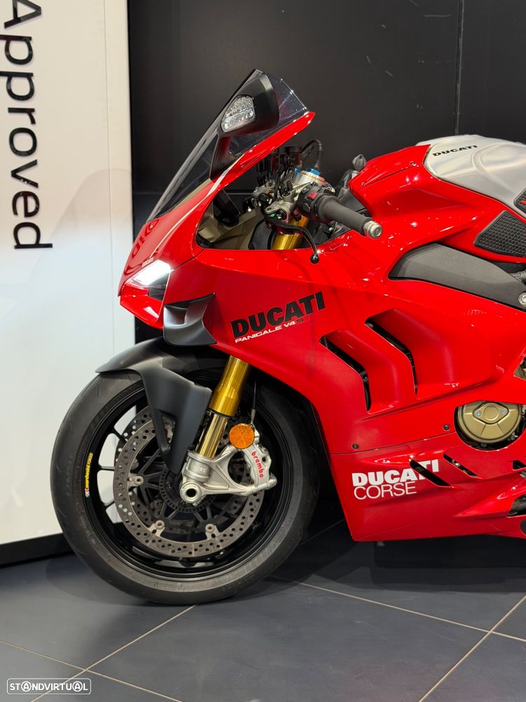 Ducati Panigale V4 S - 11