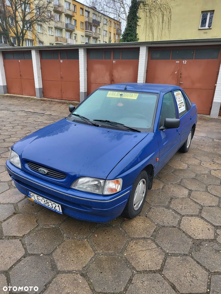 Ford Escort - 2