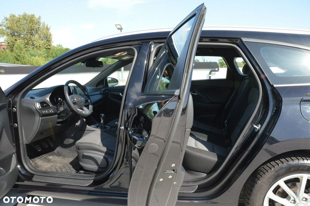 Hyundai i30 1.4 Comfort - 30
