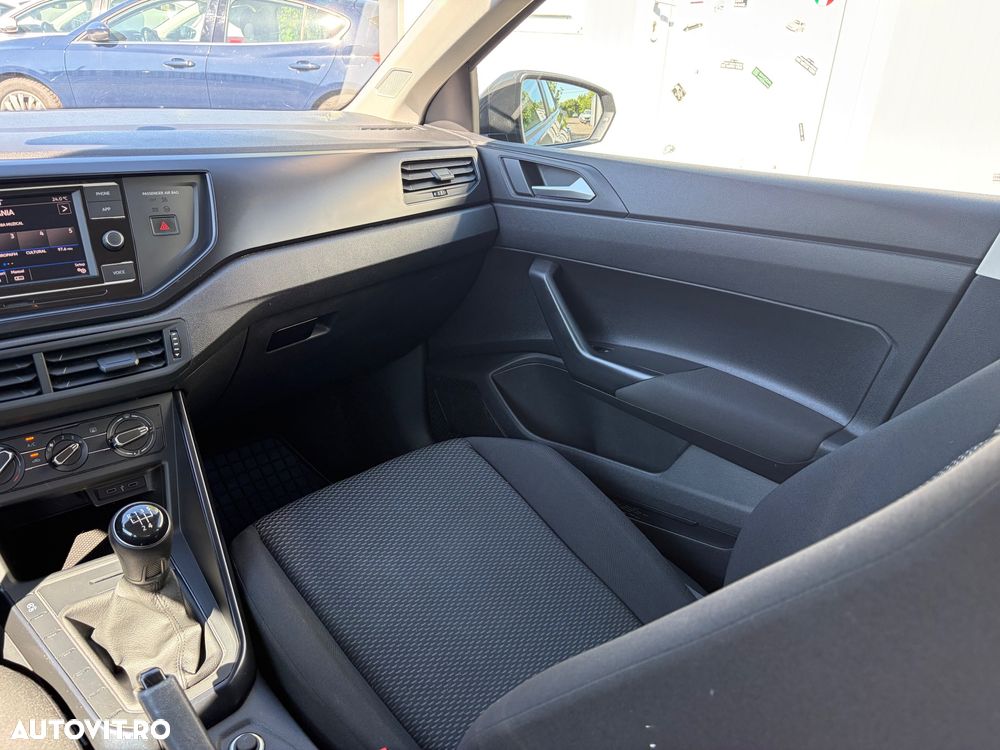 Volkswagen Polo 1.0 Trendline - 24