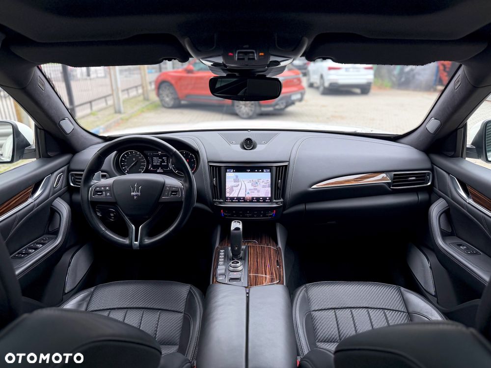 Maserati Levante S Q4 GranLusso - 32