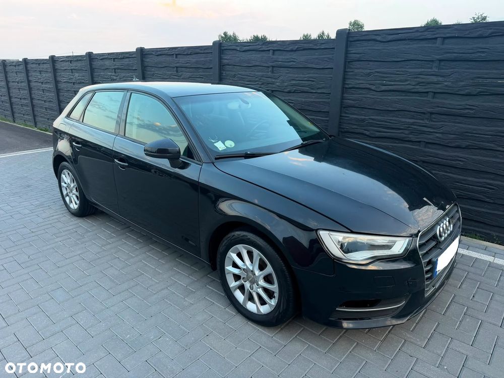 Audi A3 Sportback 2.0 TDI S tronic - 2