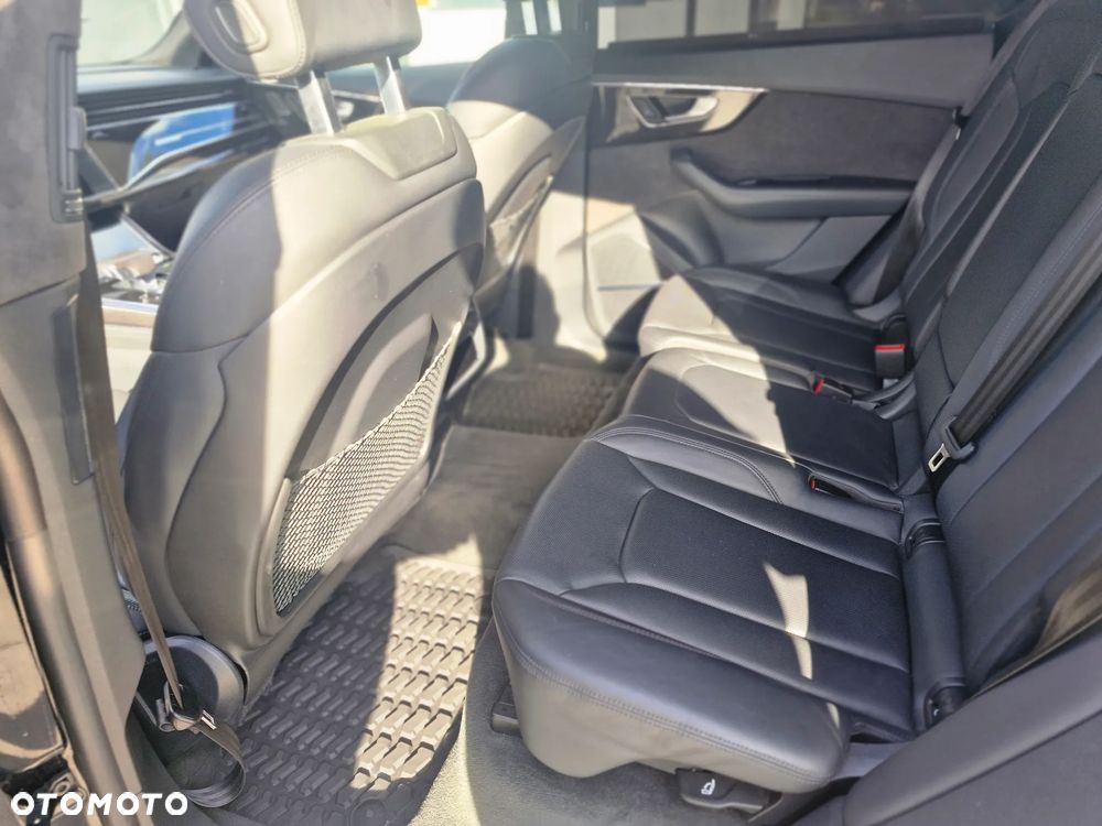 Audi Q8 55 TFSI quattro tiptronic competition plus - 34