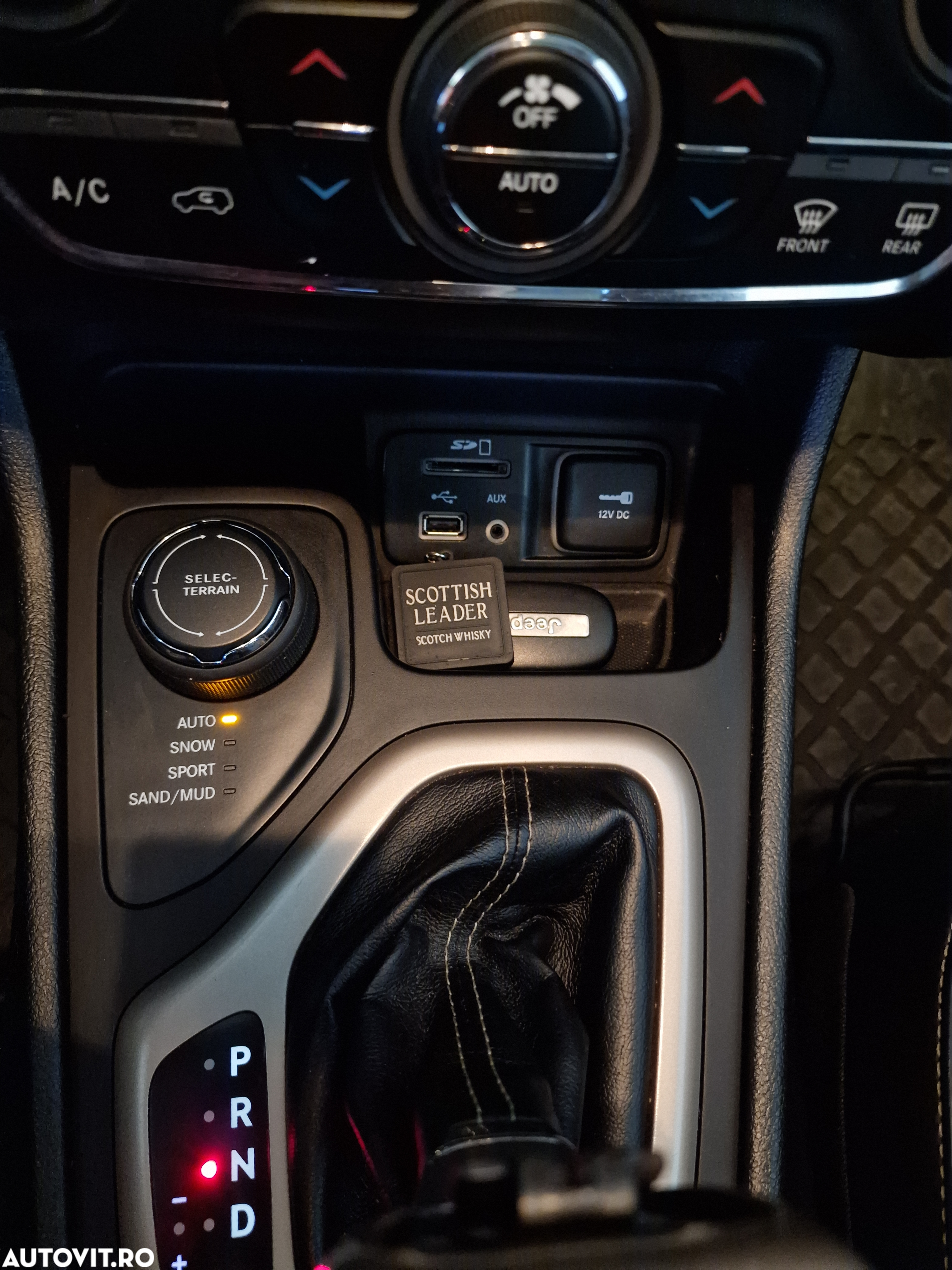 Jeep Cherokee 2.0 Mjet 4x4 AT Limited - 15
