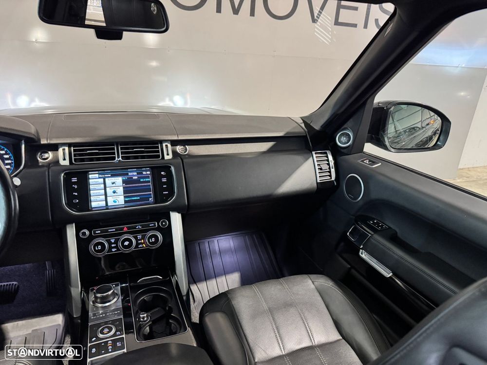 Land Rover Range Rover 4.4 SDV8 Vogue - 24