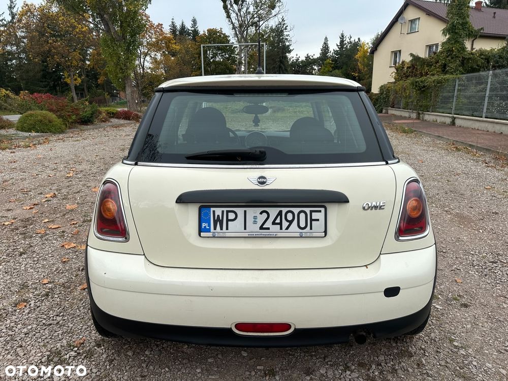 MINI ONE Standard - 4
