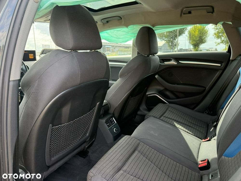 Audi A3 Sportback 2.0 TDI S tronic sport - 14