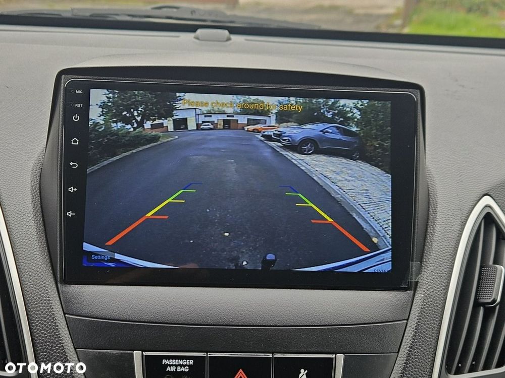 Hyundai ix35 1.6 GDI Premium 2WD - 24