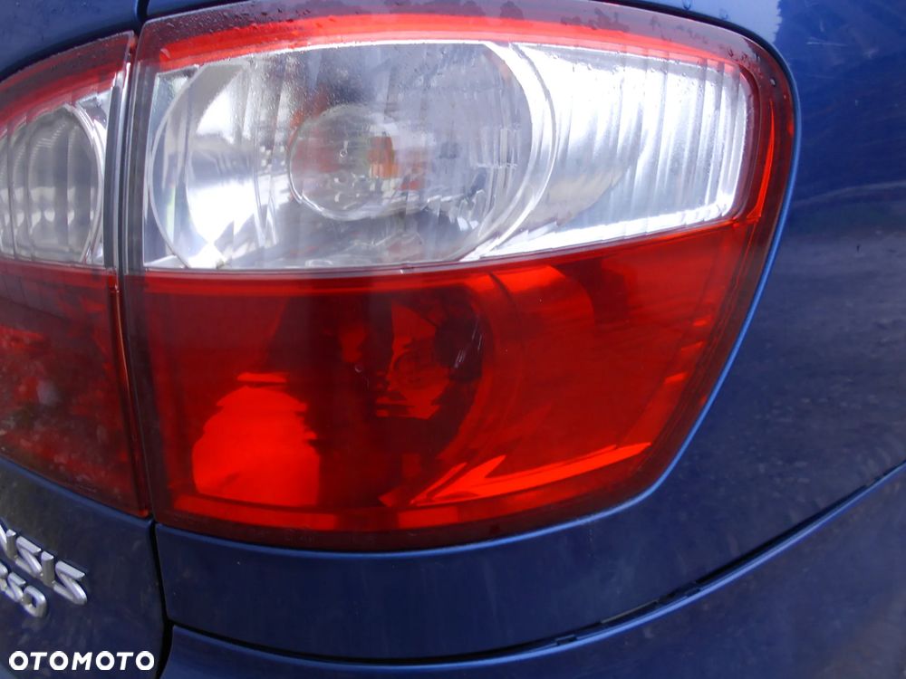 TOYOTA AVENSIS VERSO 2.0 D4D 116 KM LIFT 05R. SILNIK MASKA LAMPA BŁOTNIK - 7