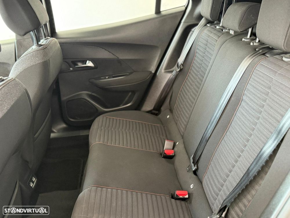 Peugeot e-2008 50 kWh Active Pack - 5