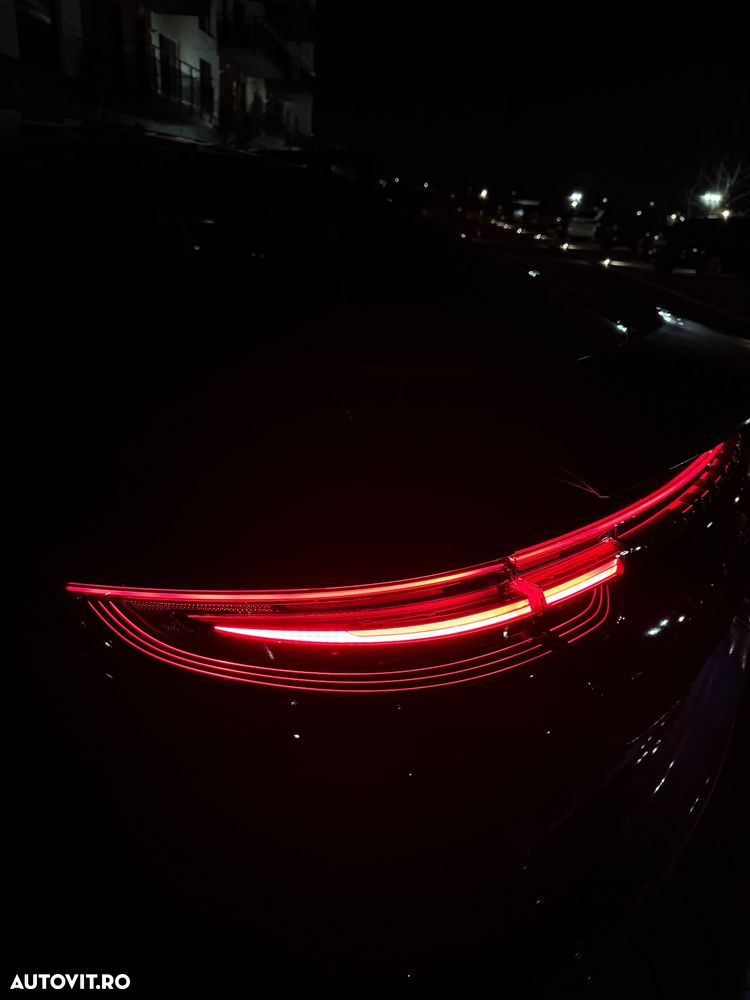 Porsche Panamera 4S - 10