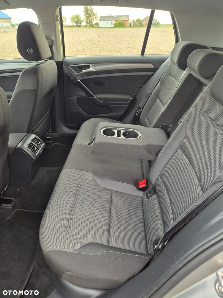 Volkswagen Golf 1.5 TSI BlueMotion ACT DSG Comfortline - 9