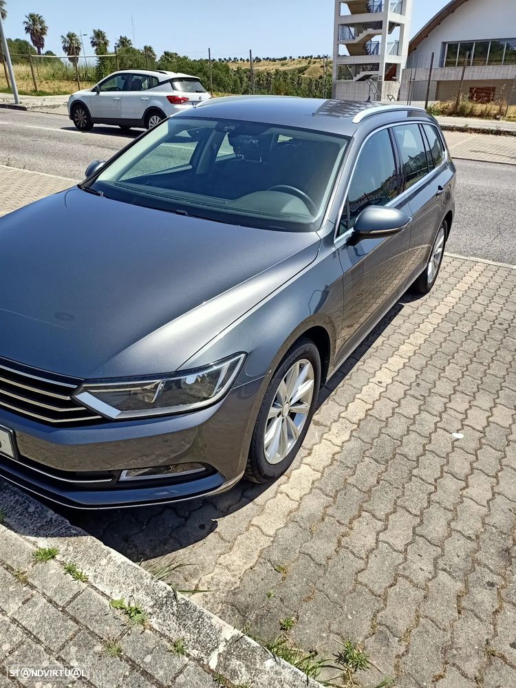 VW Passat Variant 2.0 TDI Highline DSG - 2