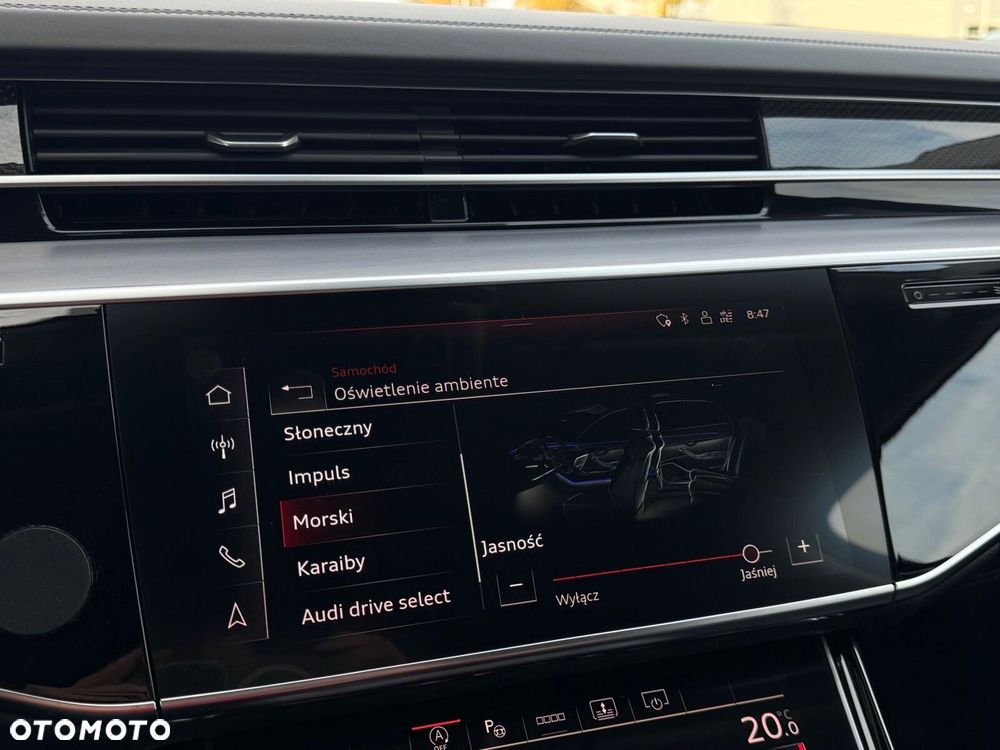 Audi S8 - 37