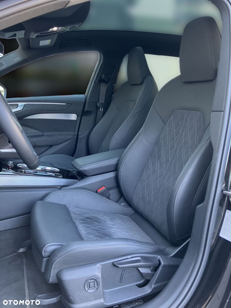 Audi A6 Avant - 15