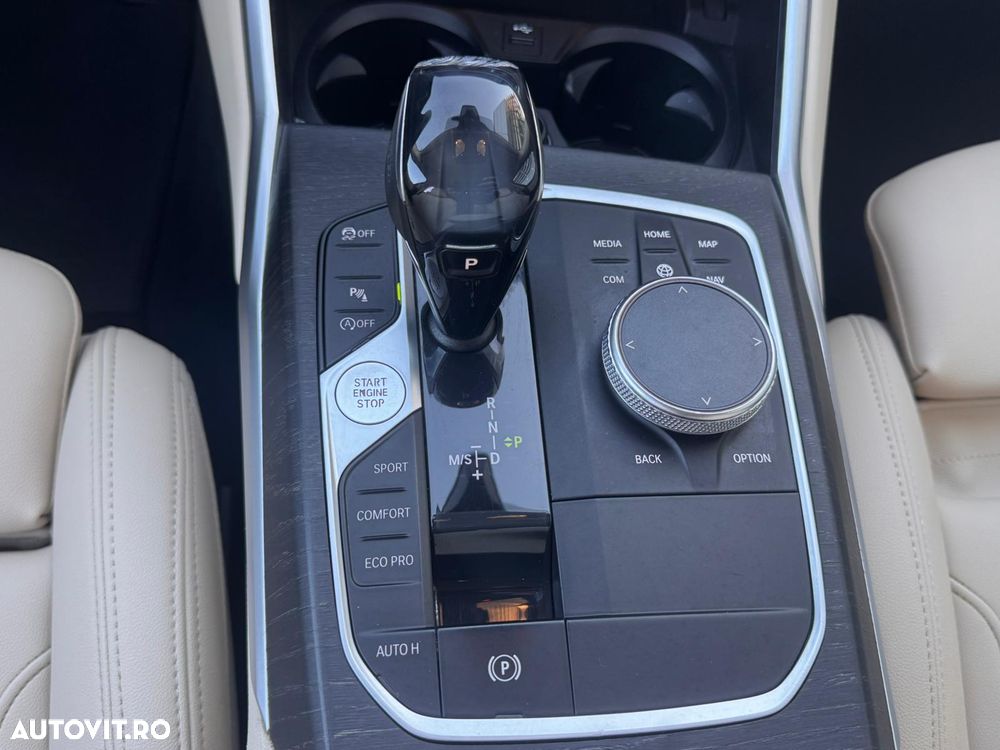 BMW Seria 3 320d xDrive AT Sport Line - 18