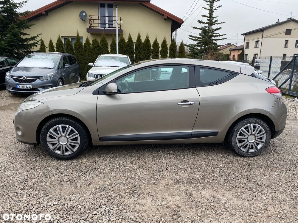 Renault Megane 1.6 16V Dynamique Euro5 - 15