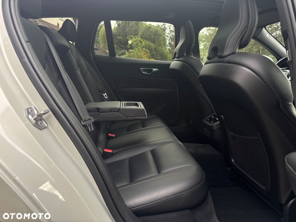 Volvo V60 D4 Geartronic Inscription - 21