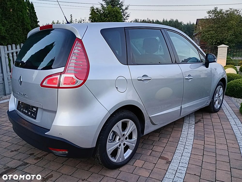 Renault Scenic - 9
