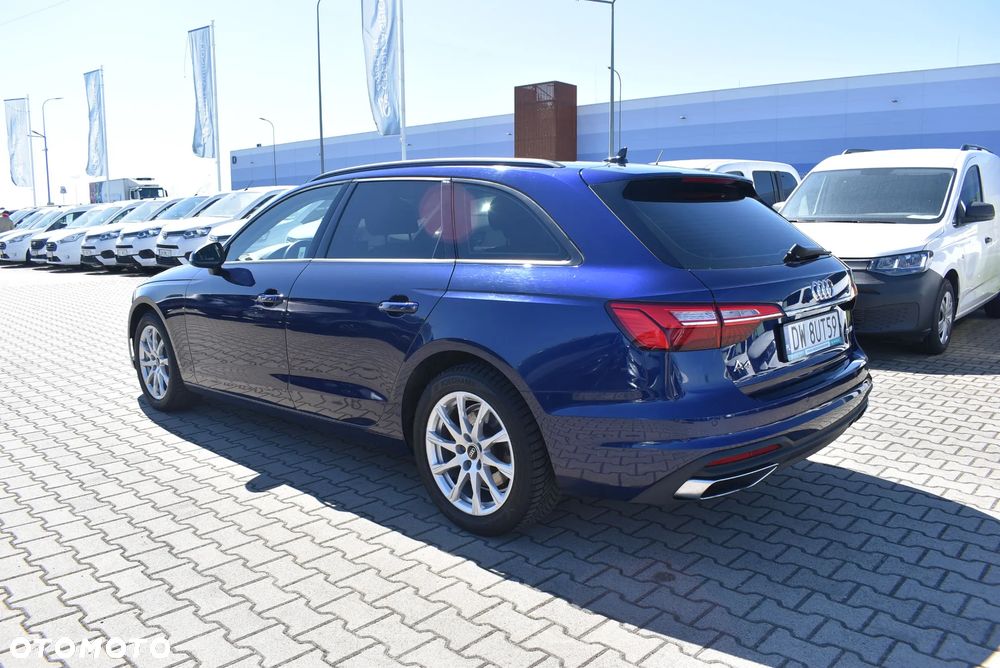 Audi A4 Avant 35 TDI mHEV S tronic - 7