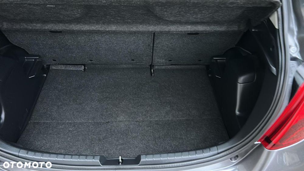 Toyota Yaris 1.33 Dynamic - 11