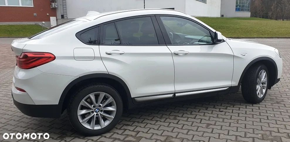 BMW X4 xDrive20i xLine - 8