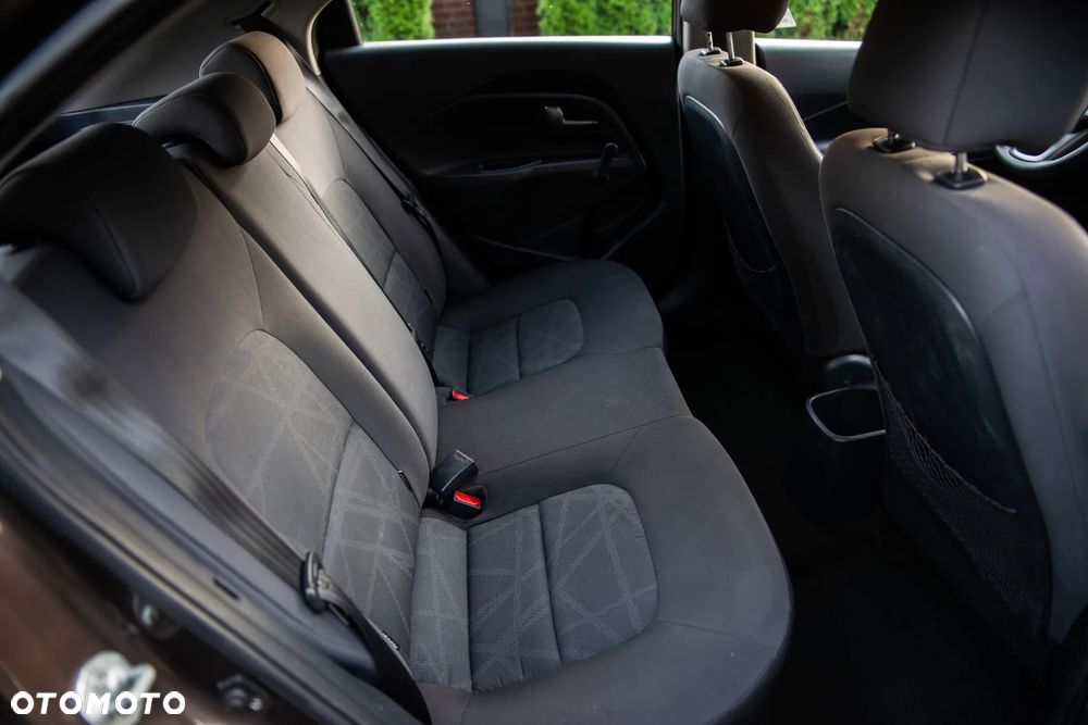 Kia Rio 1.2 Business Line - 22