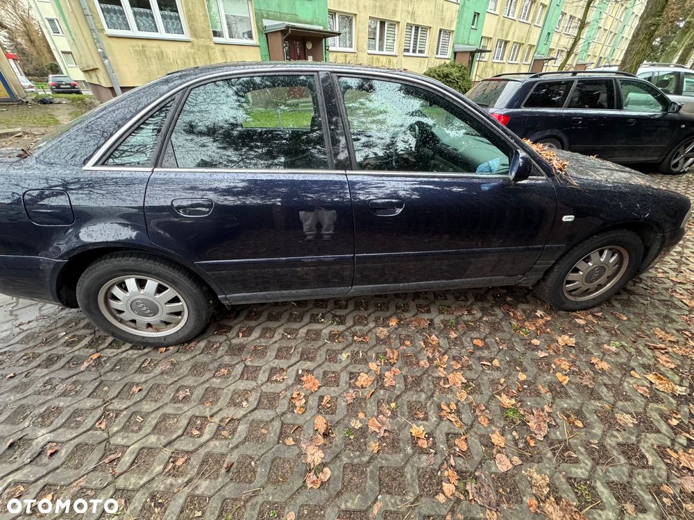 Audi A4 Limousine 1.6 - 3