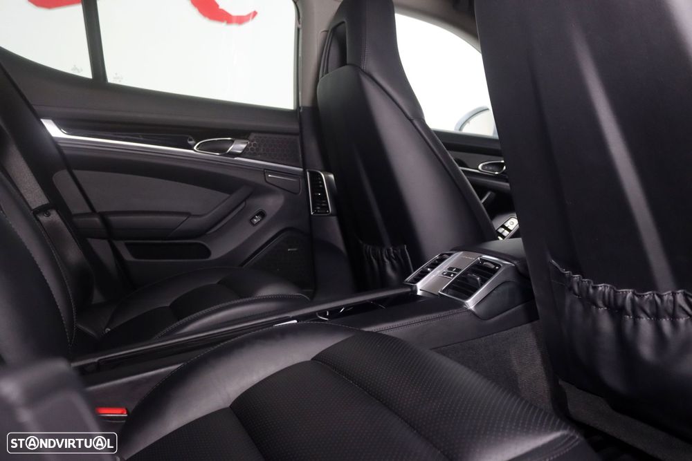 Porsche Panamera S Hybrid - 16