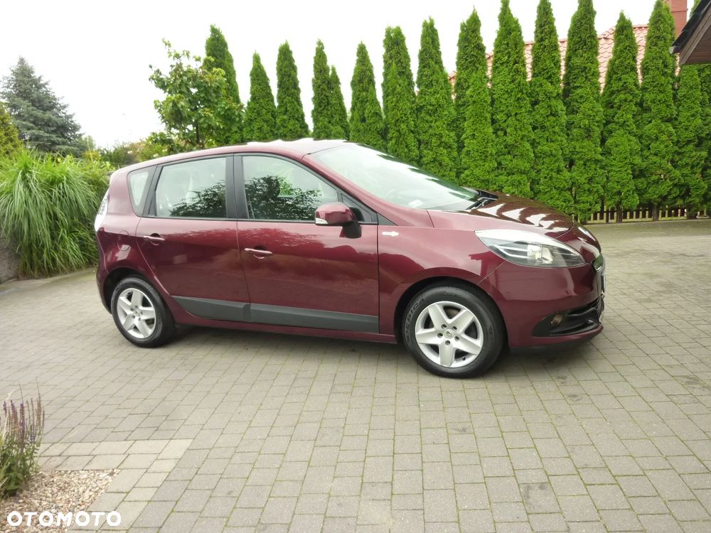 Renault Scenic 1.6 16V 110 Dynamique - 9