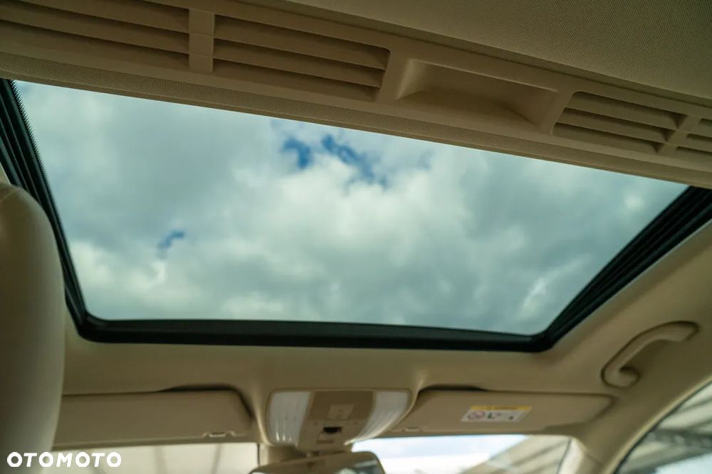 Mercedes-Benz CLS 63 AMG AMG SPEEDSHIFT MCT - 29