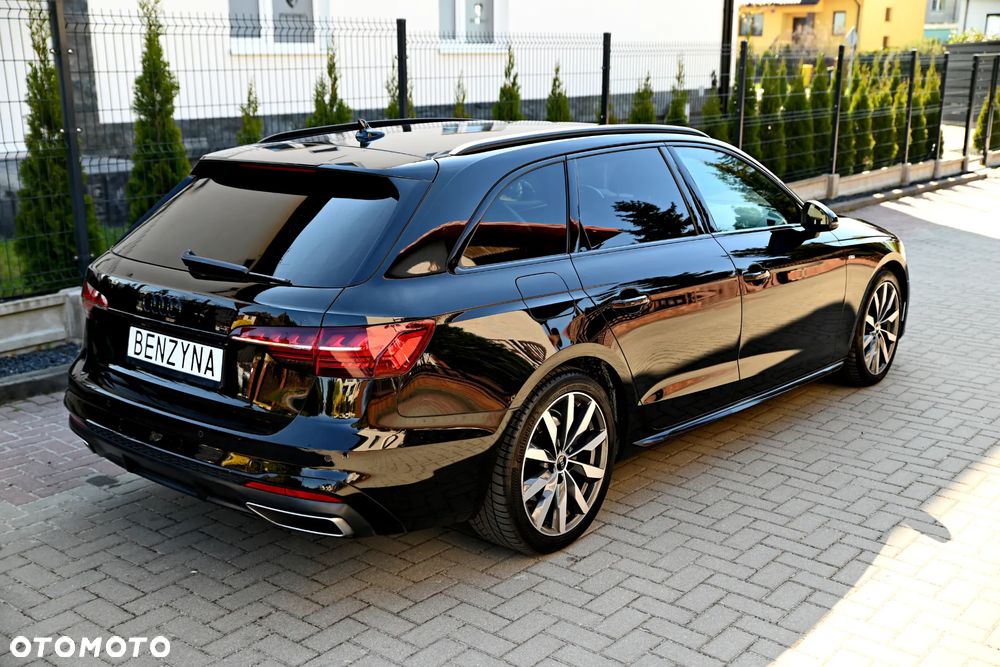 Audi A4 Avant 35 TFSI mHEV S Line S tronic - 12