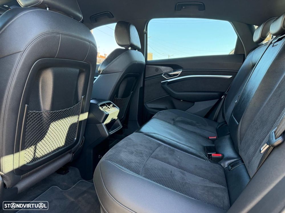 Audi e-tron Sportback 55 quattro S line - 11