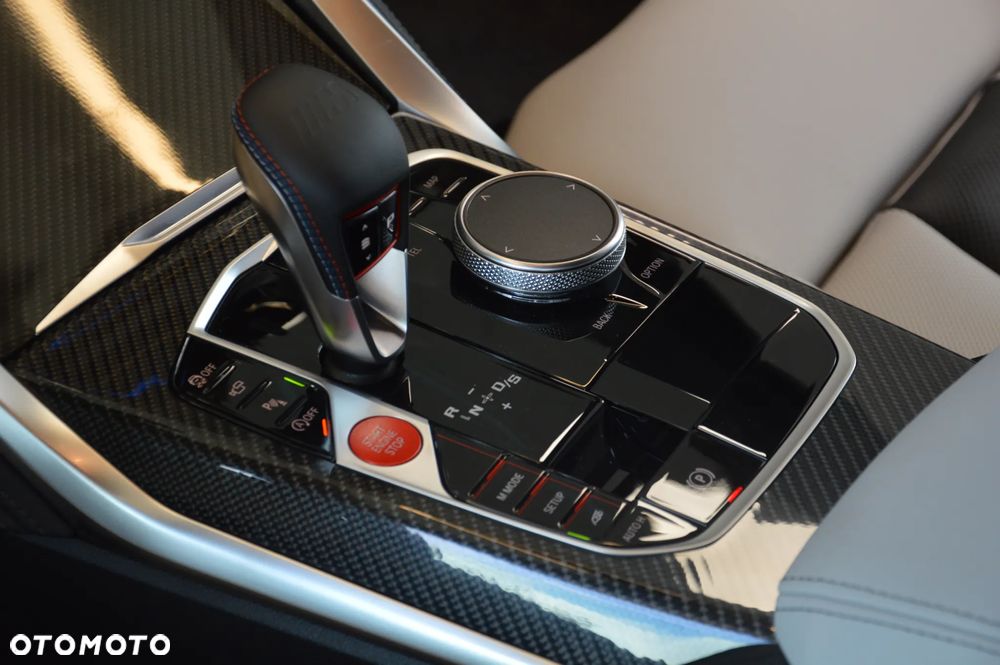 BMW M4 Competition M xDrive - 13